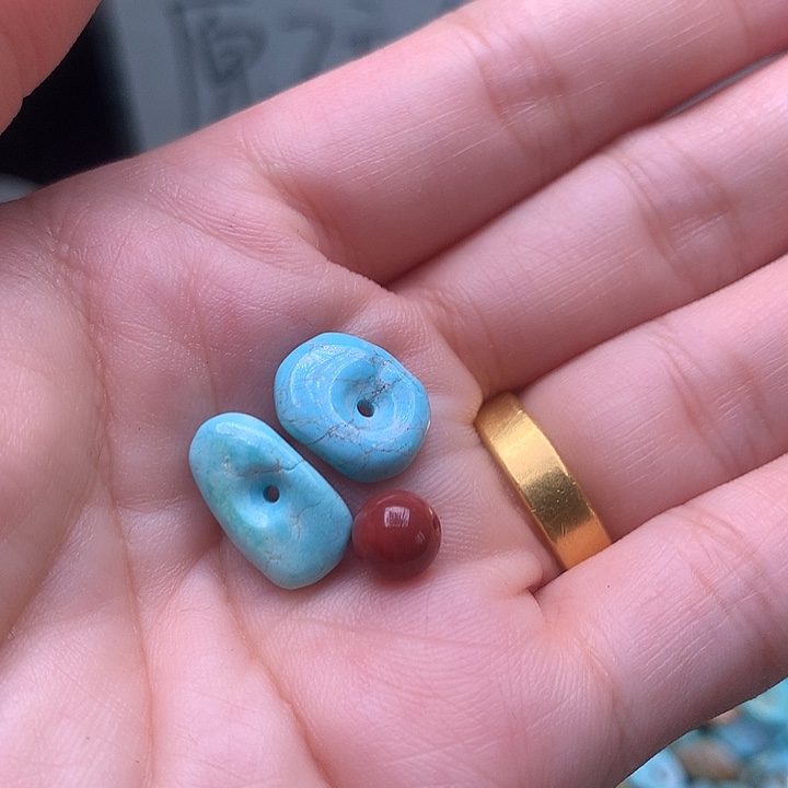南红玛瑙未镶嵌珠宝奇石