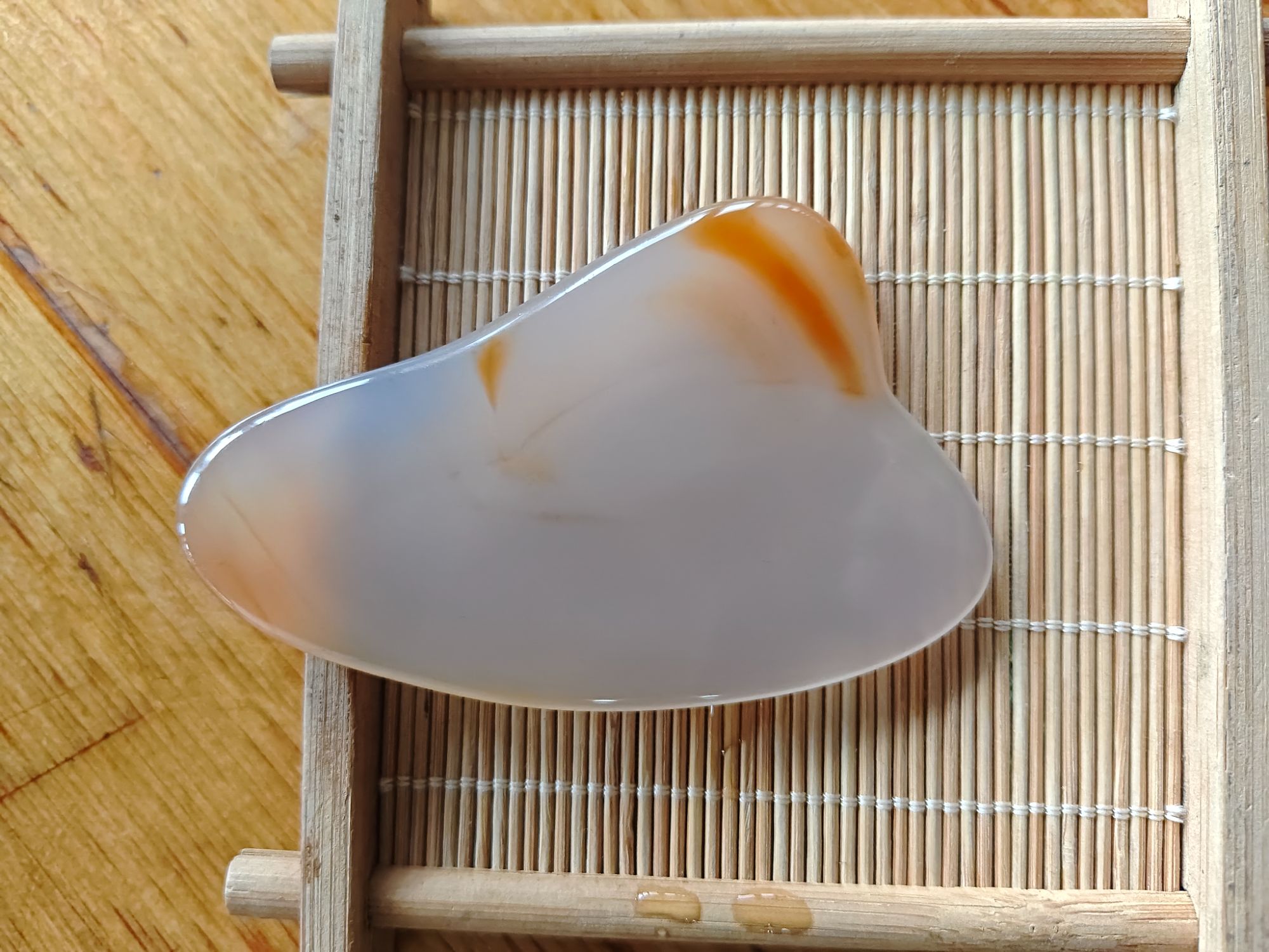 玛瑙工艺品 刮痧板