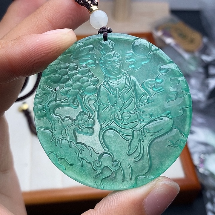 翡翠未镶嵌颈饰339手串