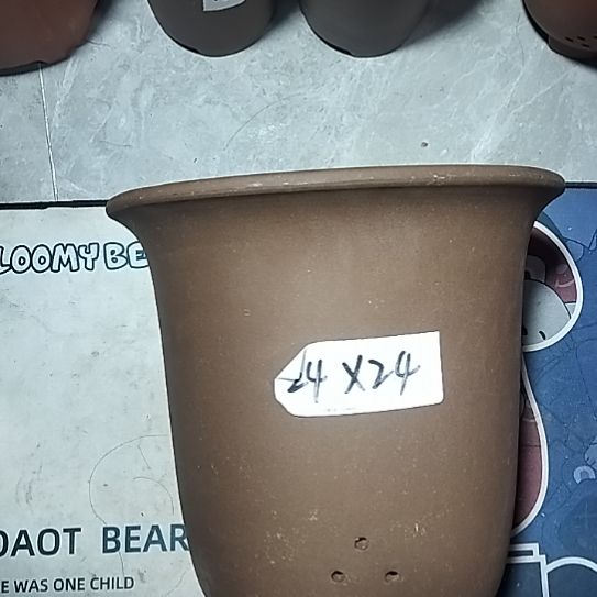 紫砂特大金钟两个