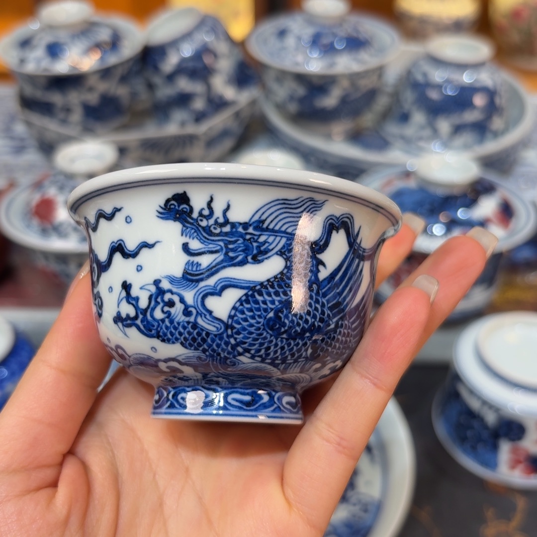 杯子………………………………………………