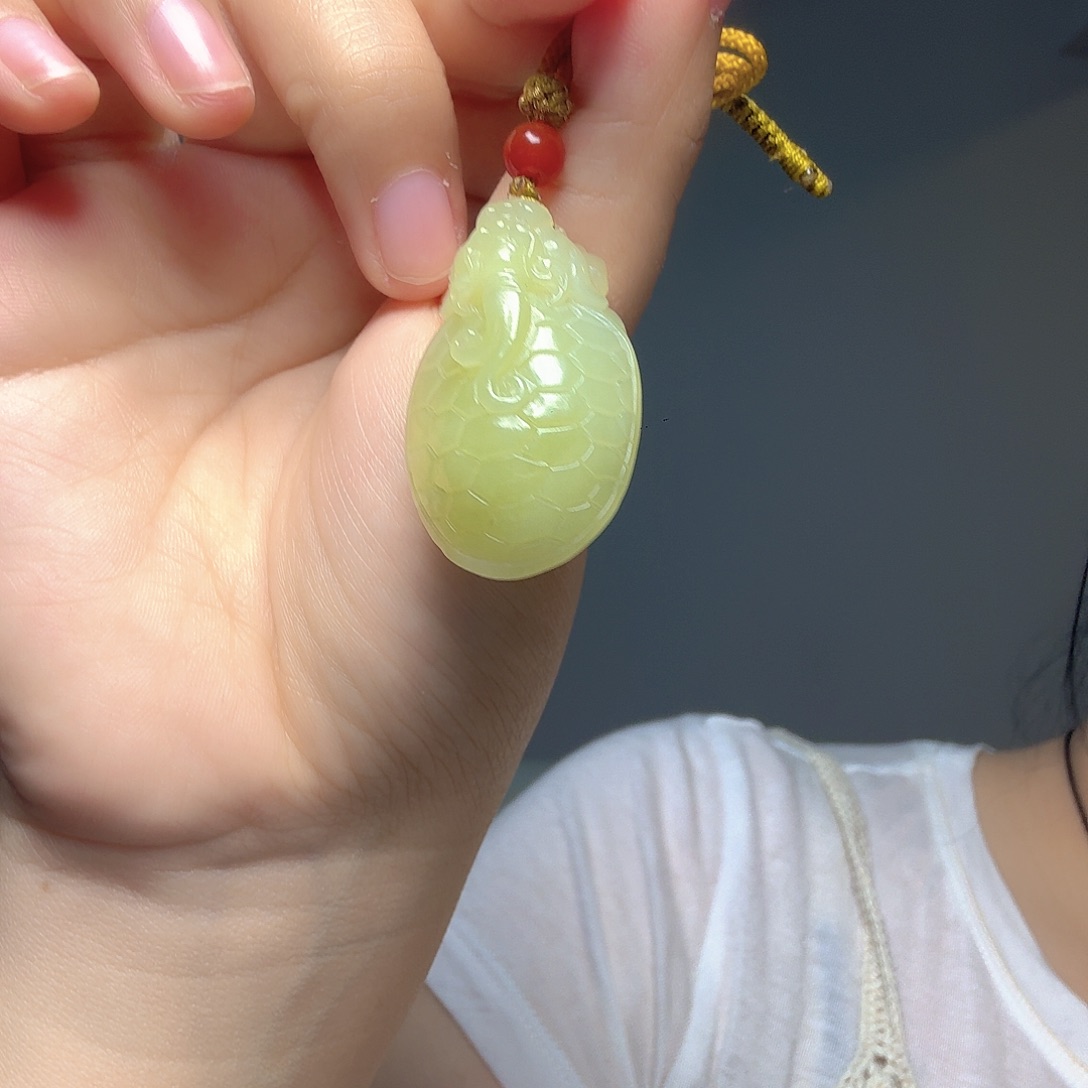 和田玉（糖玉）未镶嵌颈饰
