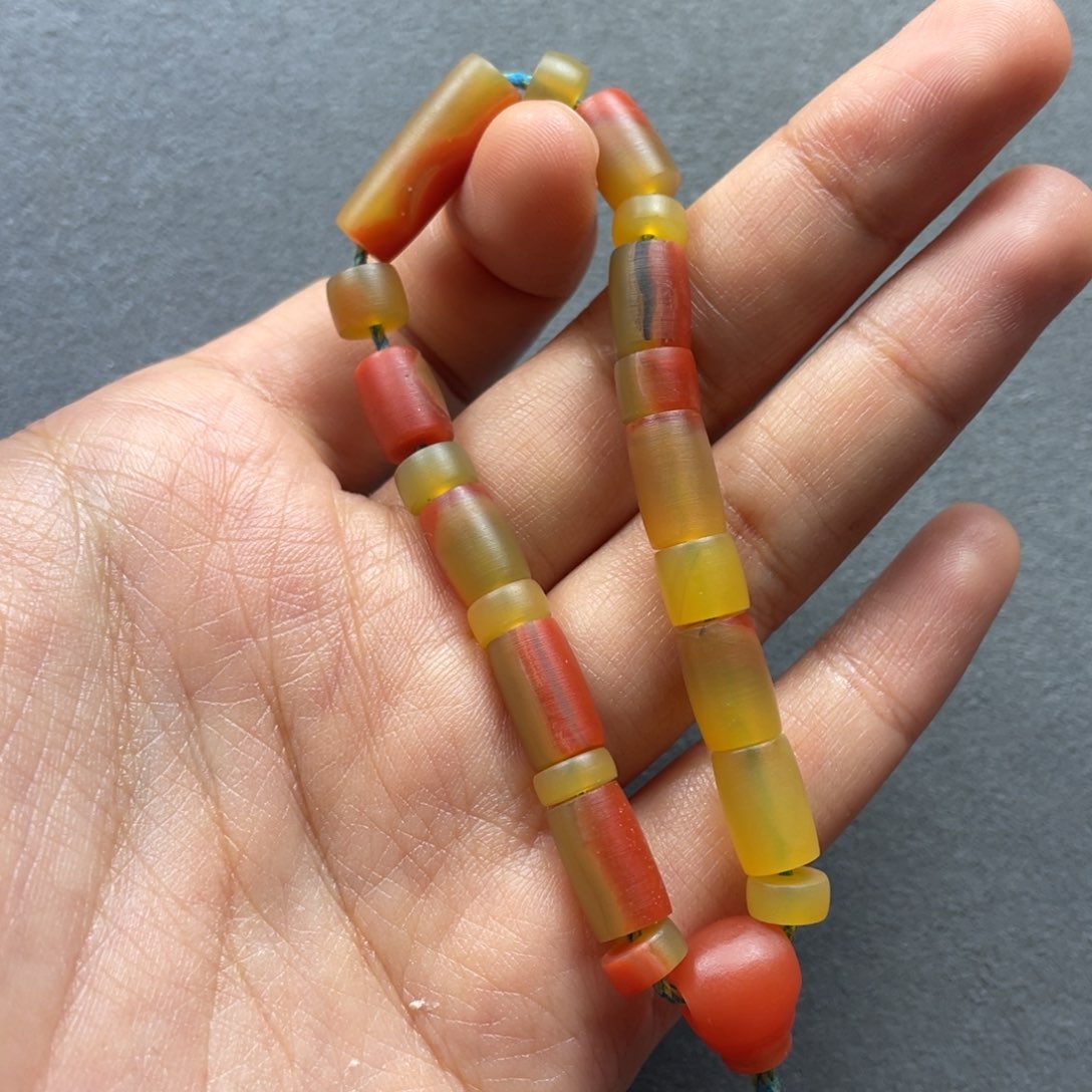 南红玛瑙配饰未镶嵌7mm