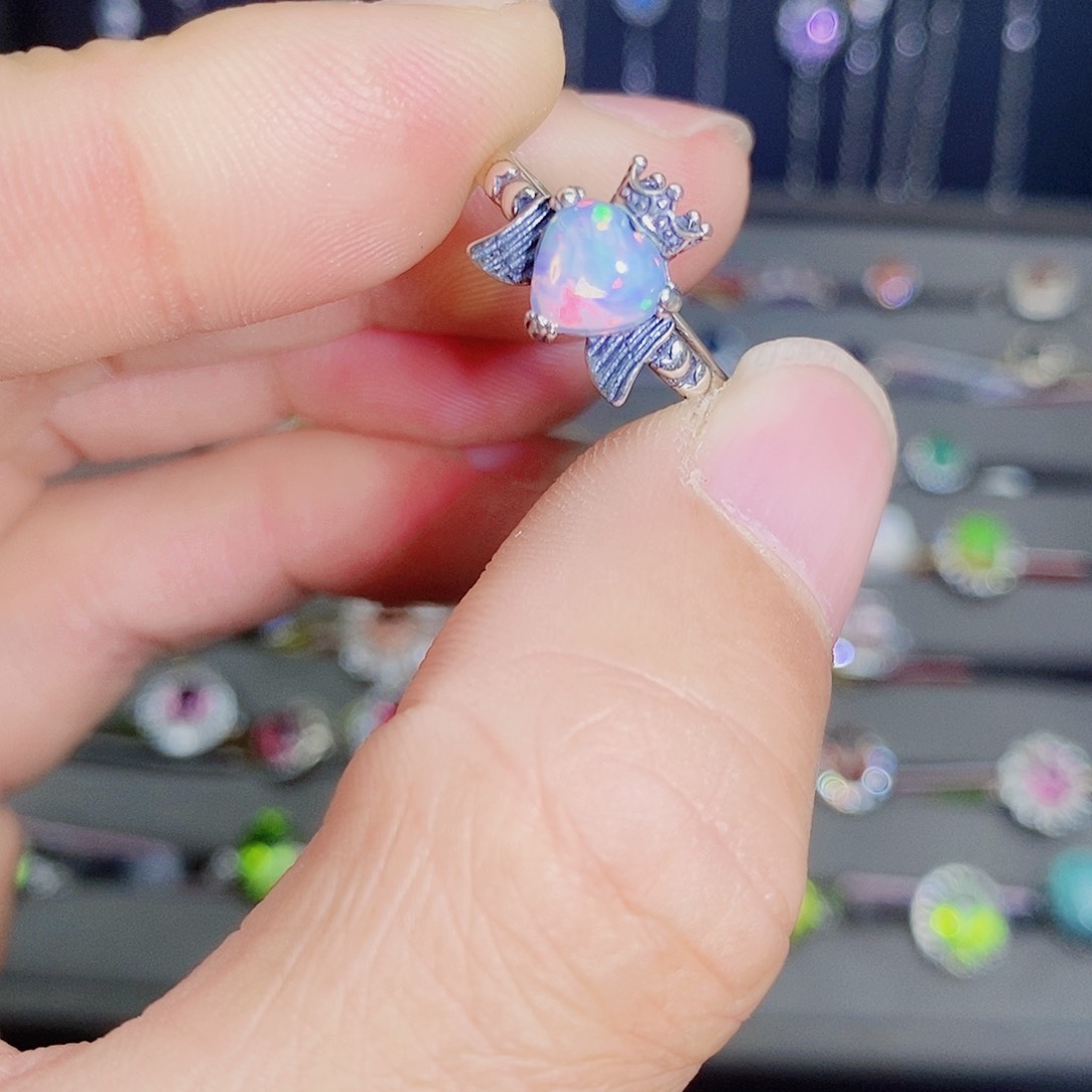 欧泊珠宝奇石银S925镶嵌