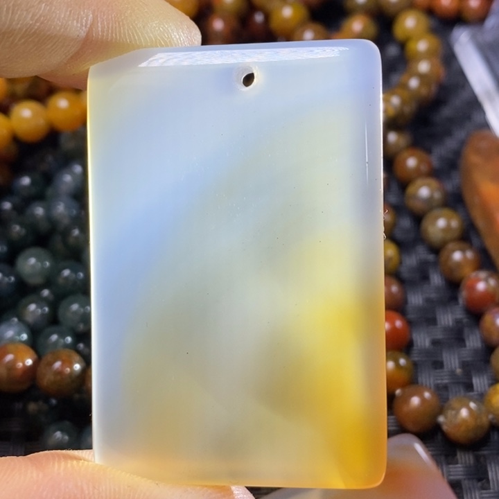 玛瑙/玉髓颈饰未镶嵌农*