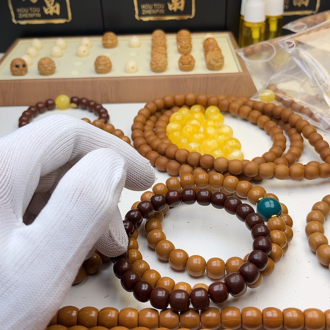 富***财手串猴头核桃9小108脖挂