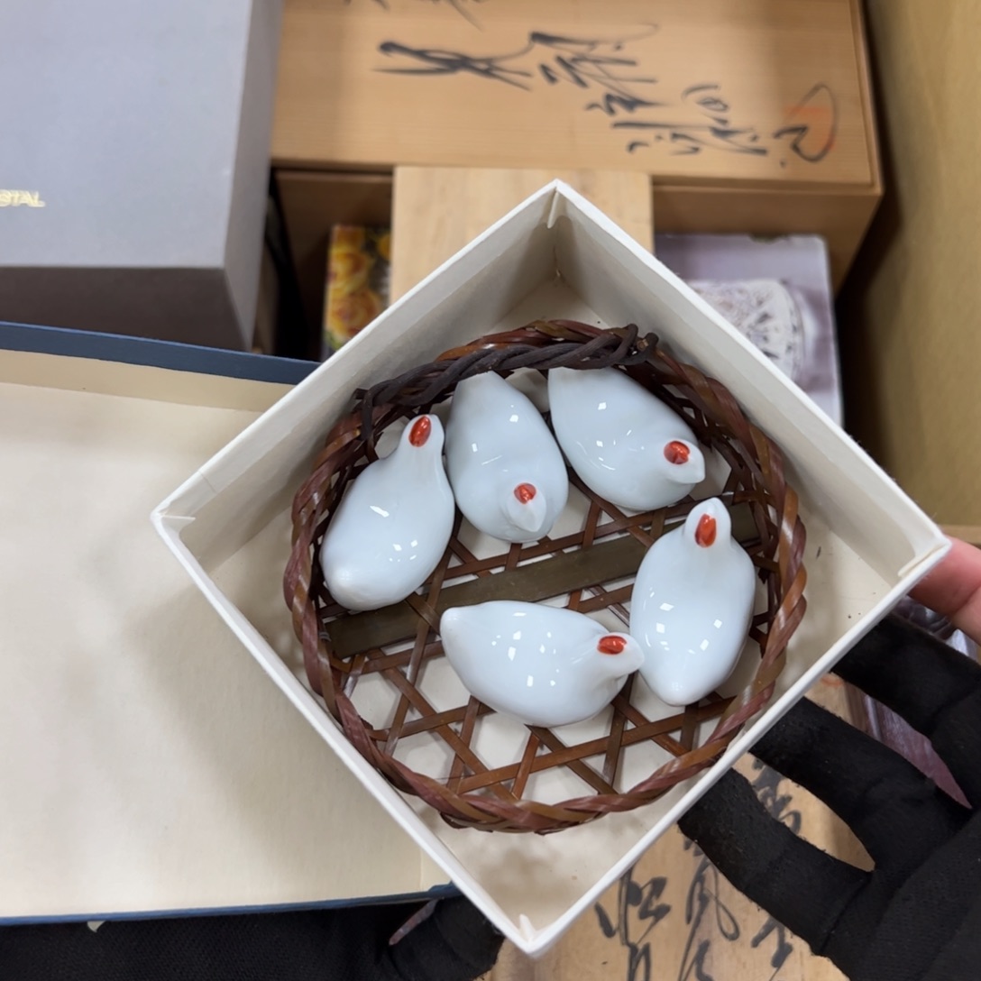 碗哈哈哈哈哈哈哈