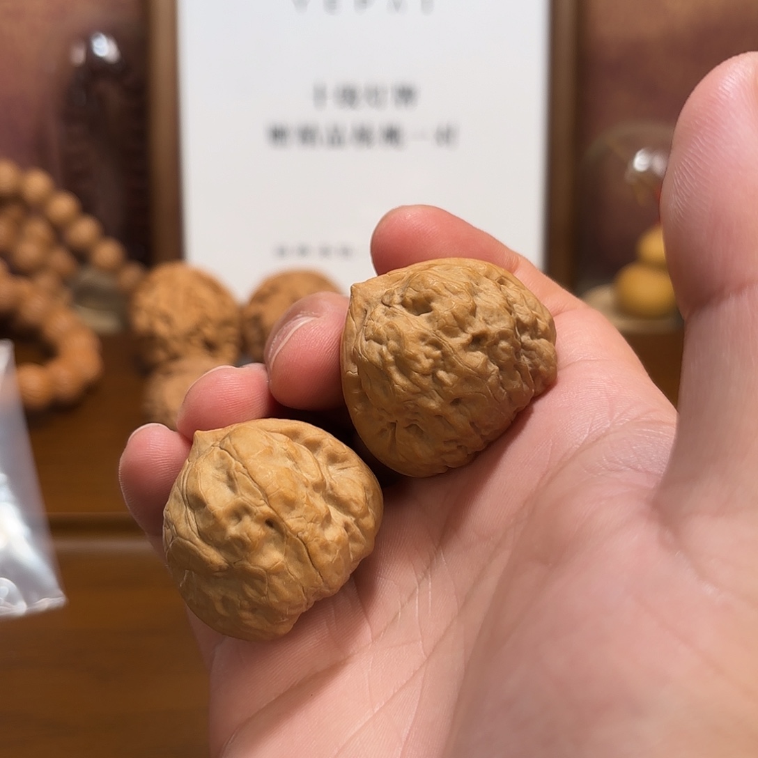 文玩核桃吊坠三角古蟾