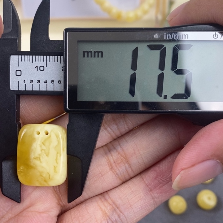 琥珀裸石未镶嵌琥珀蜜蜡