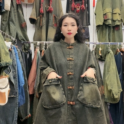 刺绣招财猫牛仔大兜中长期外套