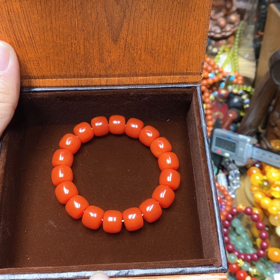 滴血莲花菩提吊坠