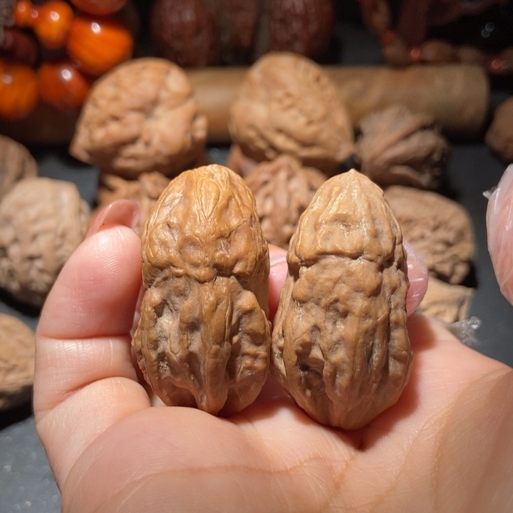 把件文玩核桃橙*?东北楸子小雪40