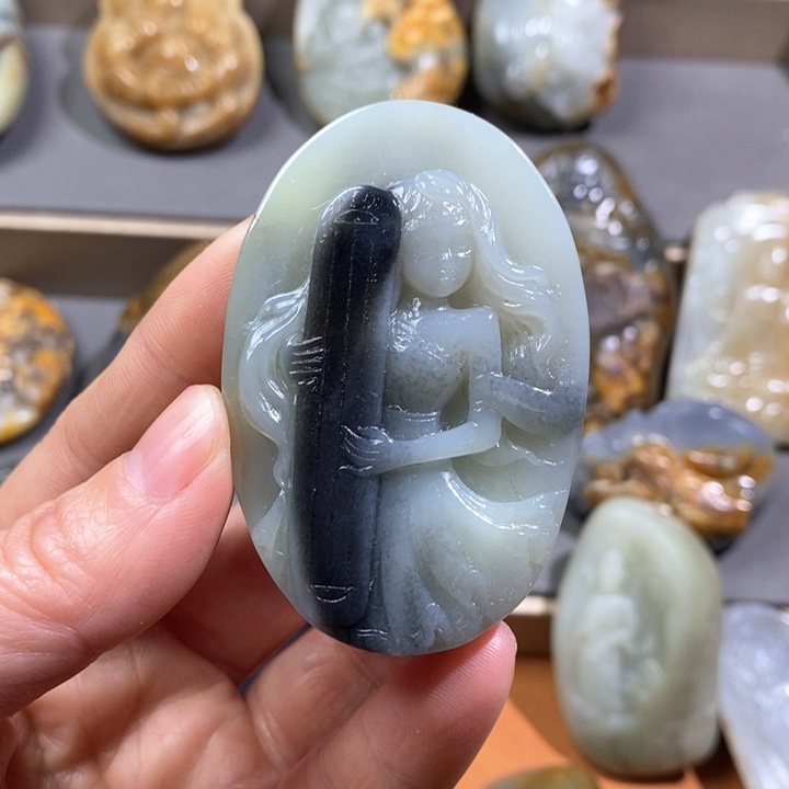 和田玉挂件未镶嵌努**钱