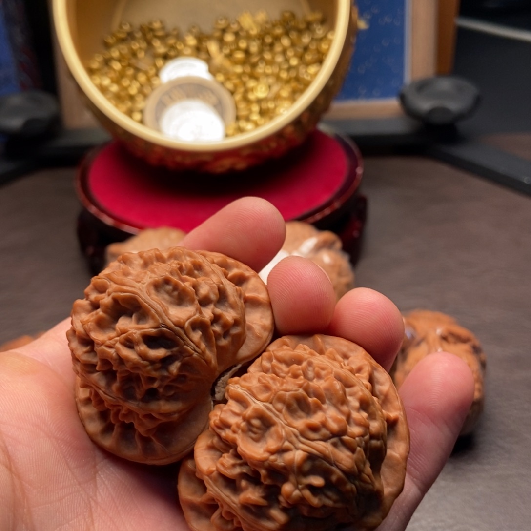 文玩核桃吊坠宫灯