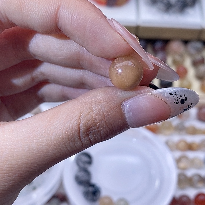 水晶戒指未镶嵌，