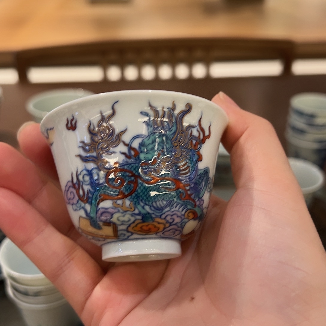 雄*微瑕原矿斗彩杯杯杯