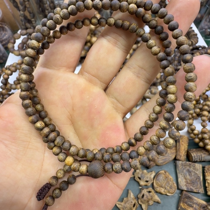 沉香碎屑沉香奇楠沉香汝湖卡0.4多圈168颗沉水浮7.1克