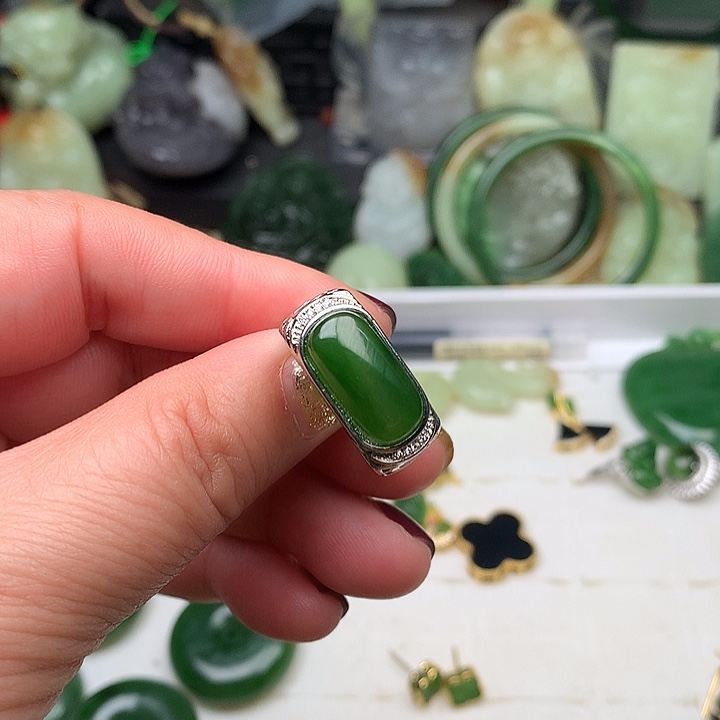 和田玉颈饰未镶嵌張*