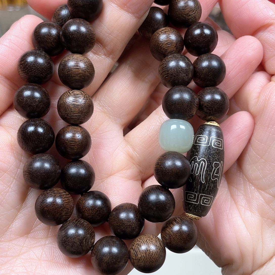 手串沉香陈*越南芽庄白奇楠留疤料