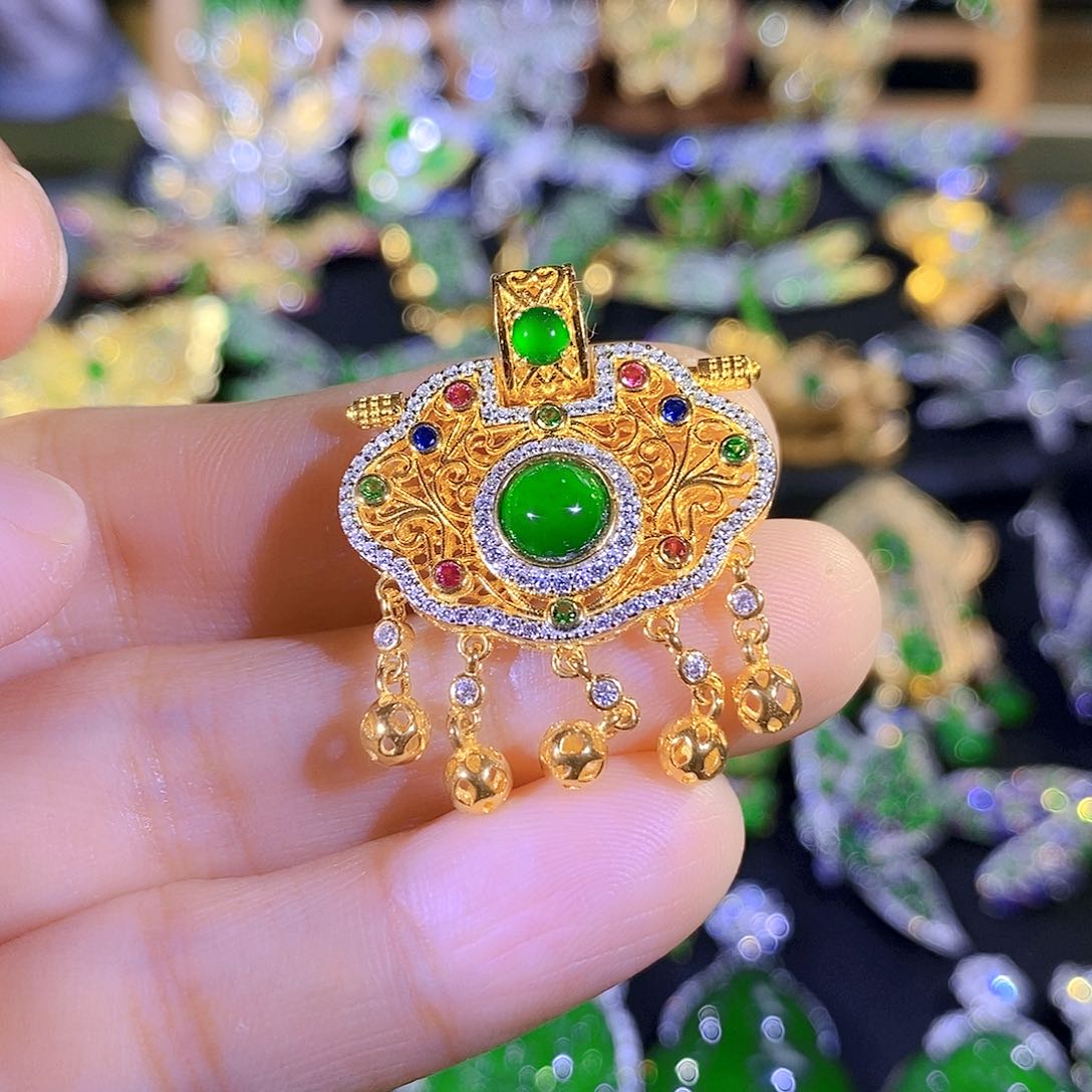 吊坠(不含链)银S925镶嵌翡翠