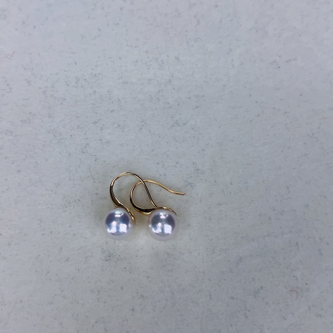 海水珍珠海水akoya高跟鞋耳勾8-8.5mm18K金镶嵌