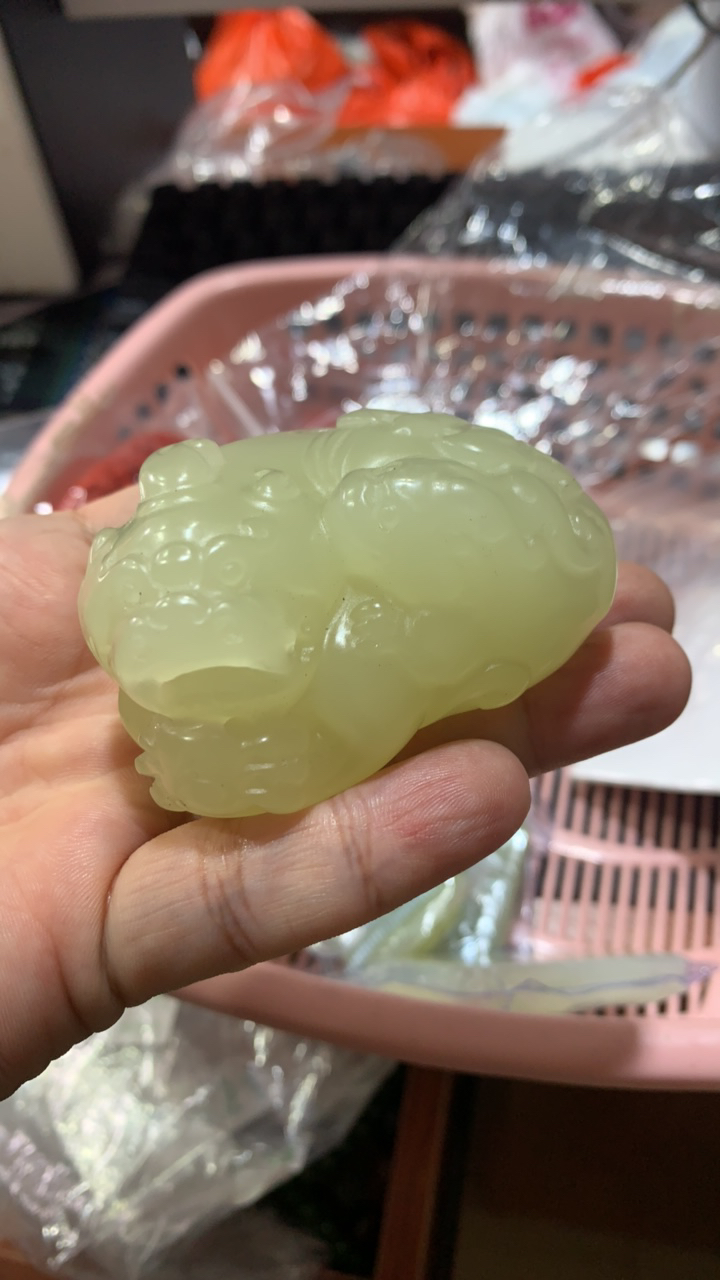 D 404 黄口貔貅手把
