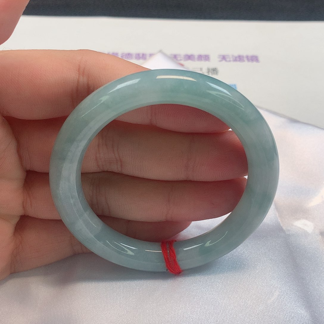 翡翠手镯（圆镯）未镶嵌320号