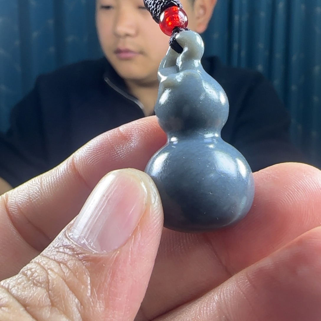 和田玉（糖玉）未镶嵌吊坠(不含链)