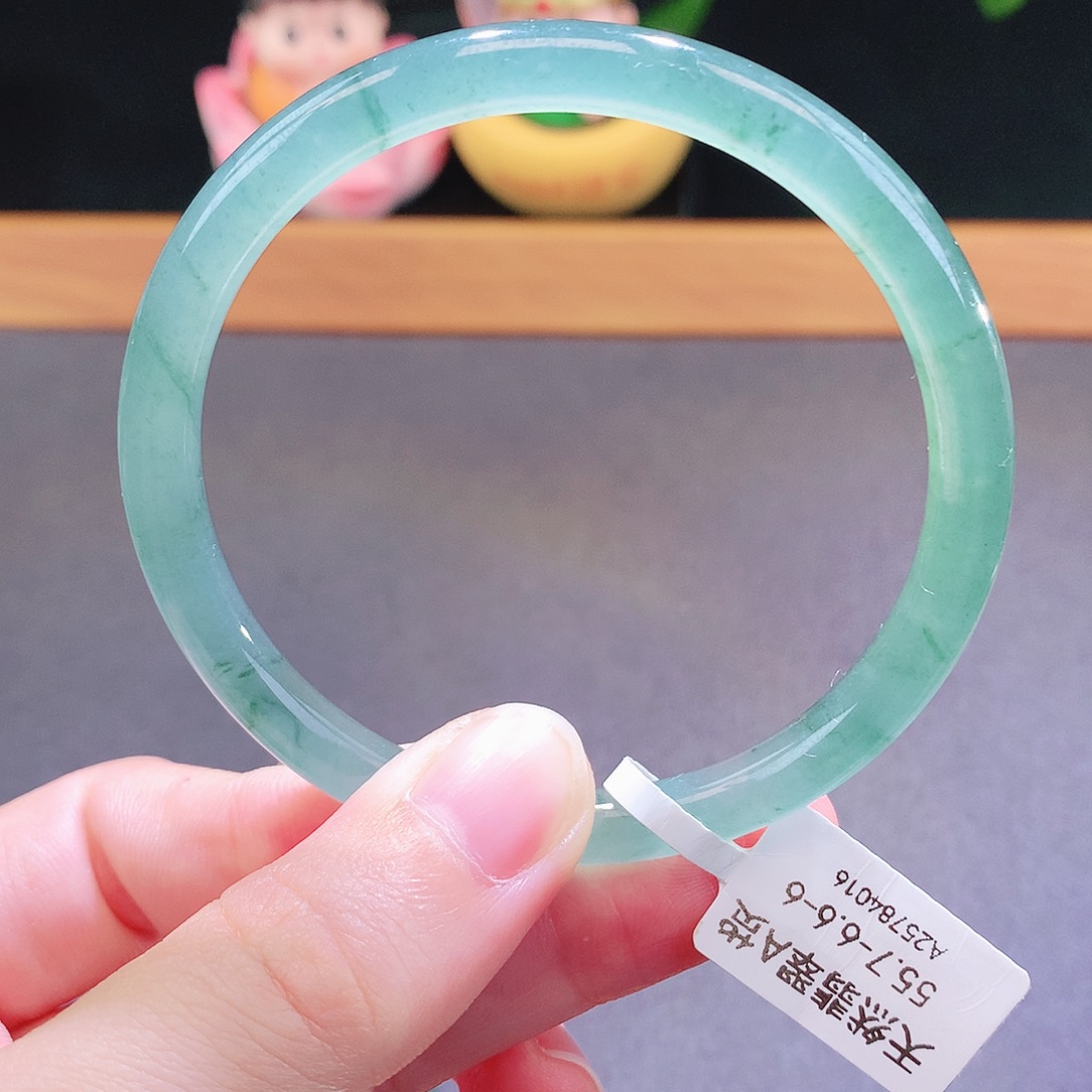 翡翠未镶嵌手镯天然翡翠