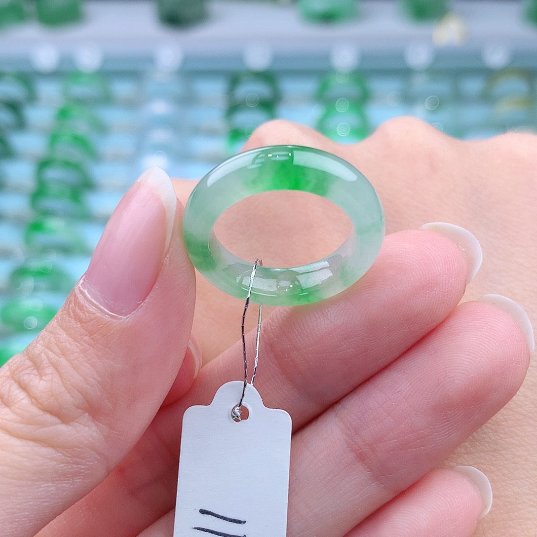 翡翠戒指未镶嵌D****Y缅甸翡翠A货