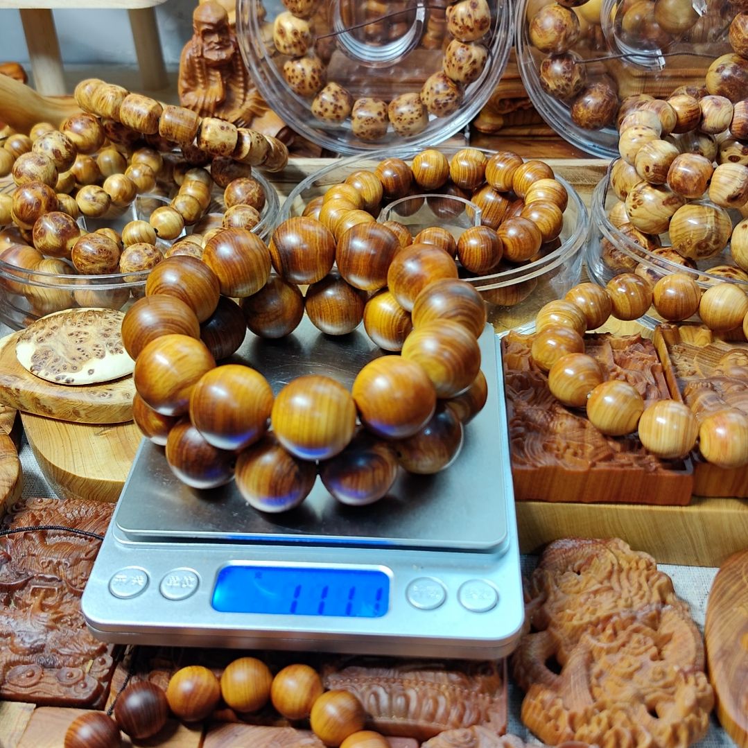 陇**人太行崖柏手工艺品