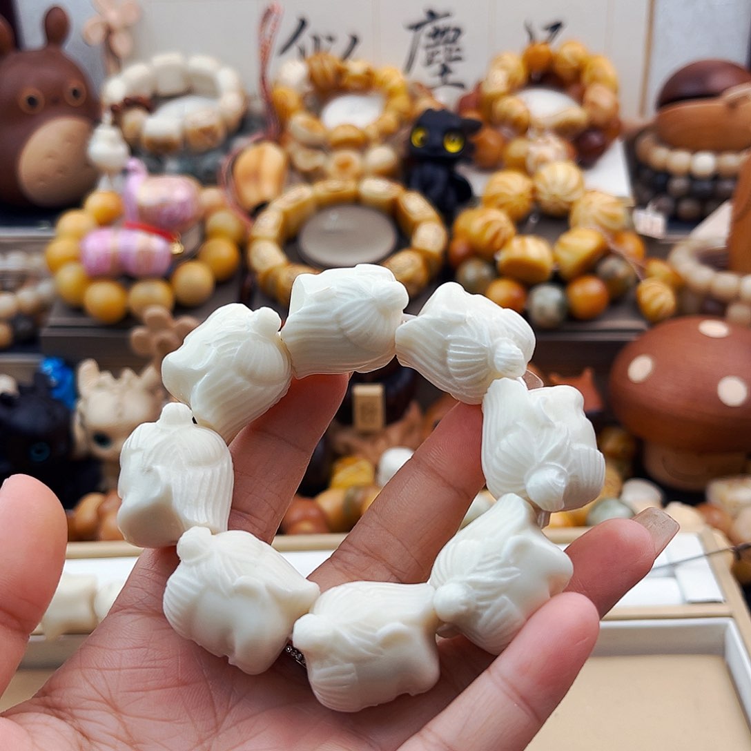 菩提根/象牙果手串哪吒