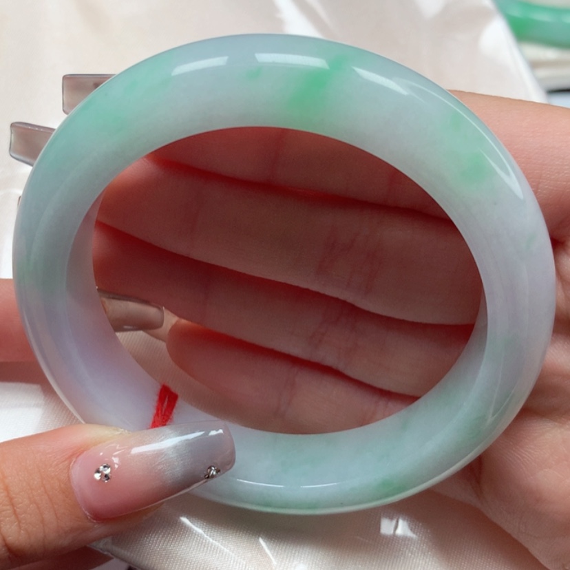 【闪购商品】翡翠手镯未镶嵌57圈