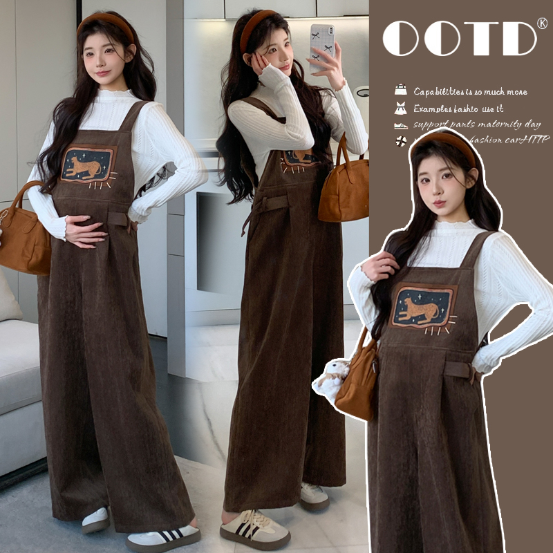 时尚秋冬孕妇装2026新款可爱显瘦加厚背带裤搭配纯色打底上衣套装