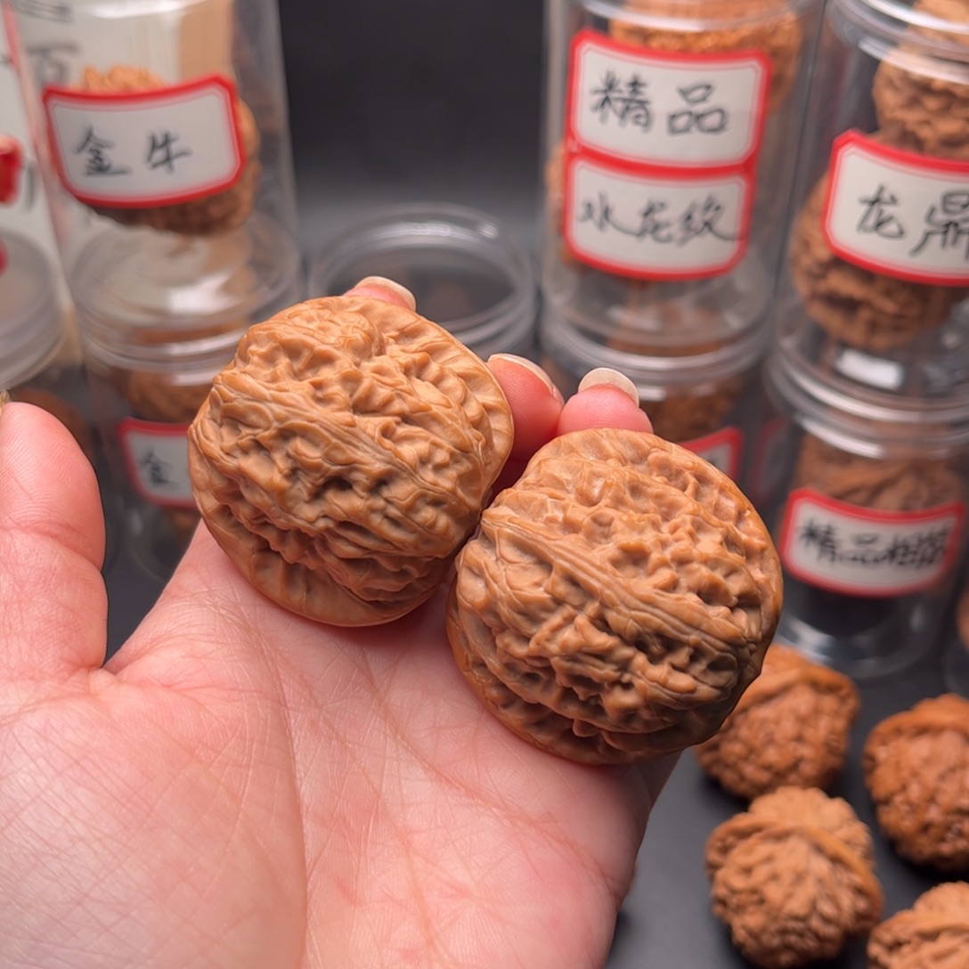 把件文玩核桃45精品红锦鲤