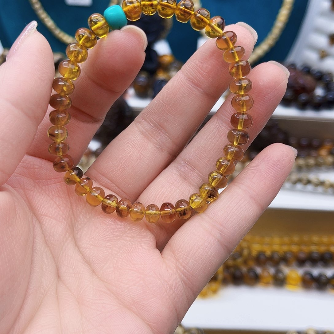 琥珀手链未镶嵌抚顺琥珀6