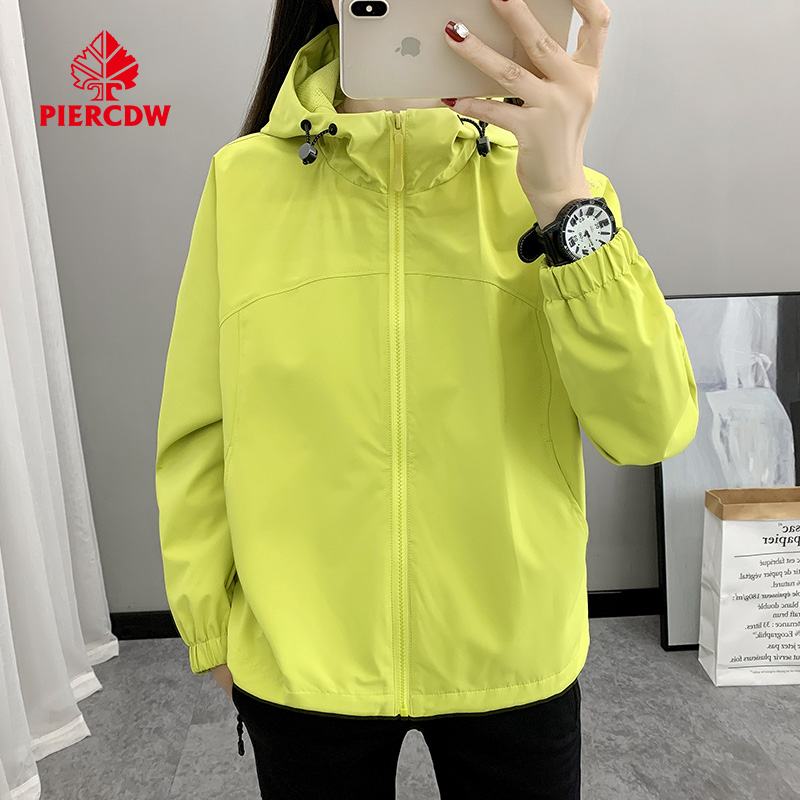 【PIERCDW品牌】2025新款户外冲锋衣女防风防水运动休闲外套春秋
