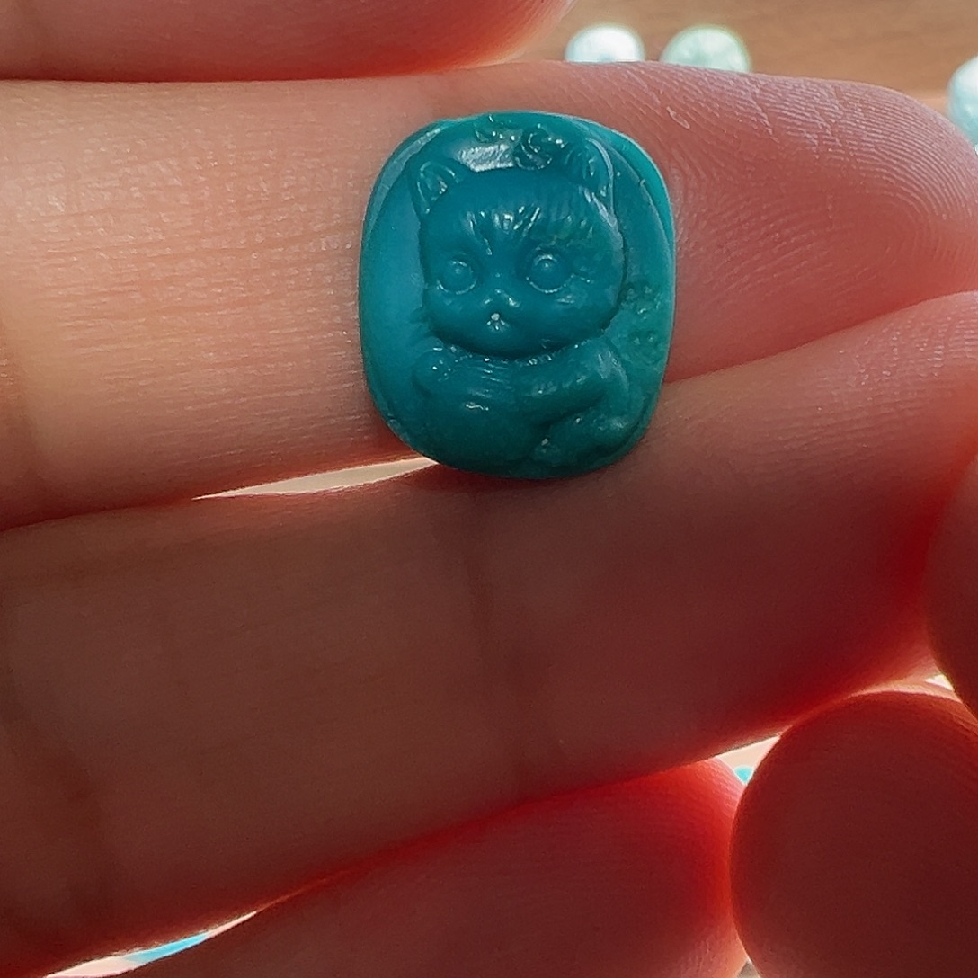 绿松石未镶嵌挂件