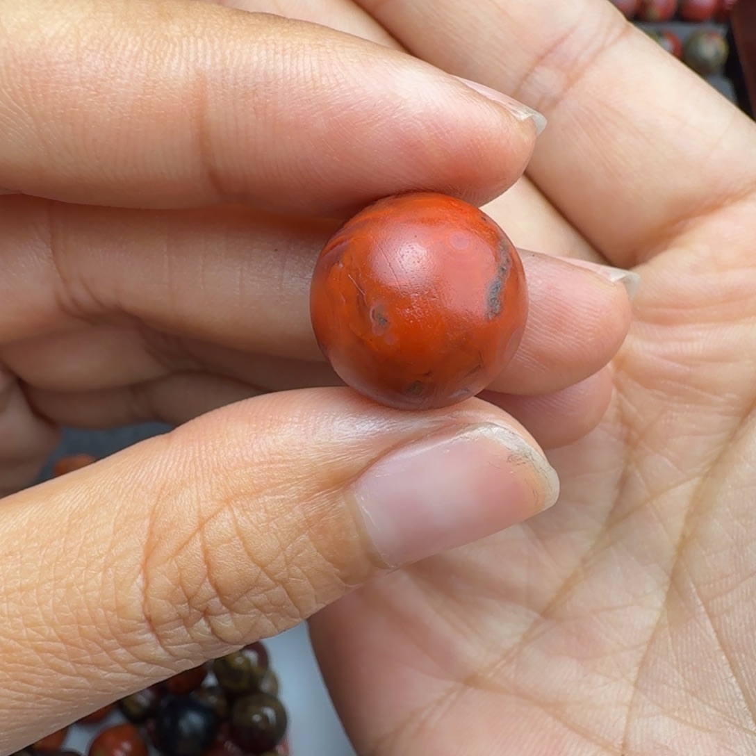 我***欢南红玛瑙未镶嵌挂件