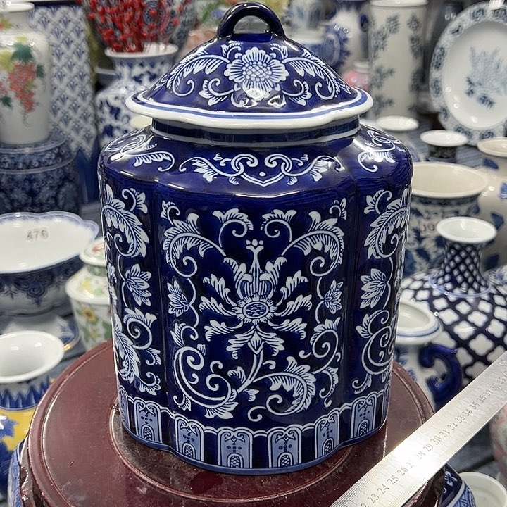 摆件青花瓷手工手绘高温釉下彩家居摆件储物罐茶叶罐