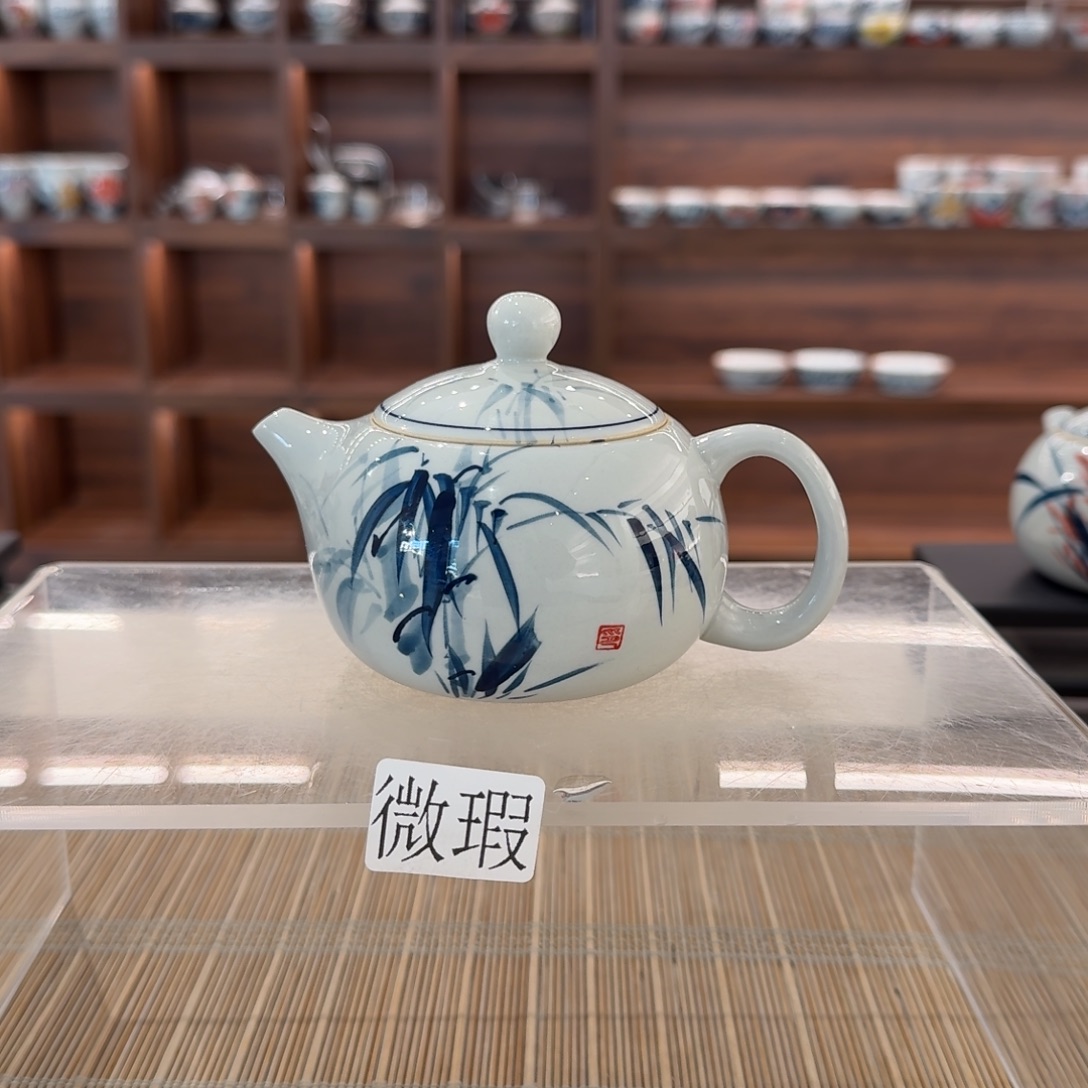 釉下手绘茶具微瑕