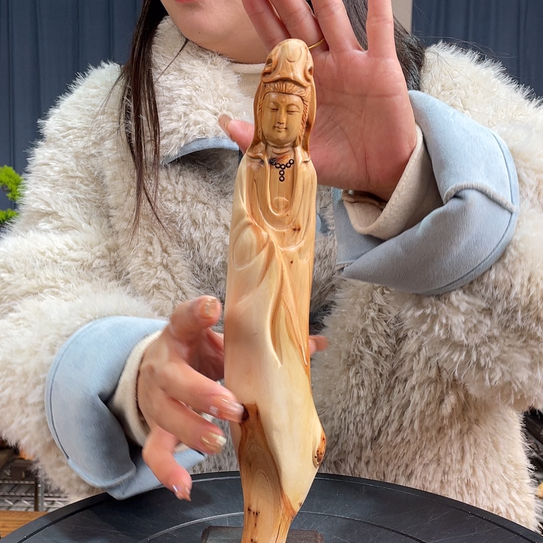 柏木（崖柏）随型艺术根雕