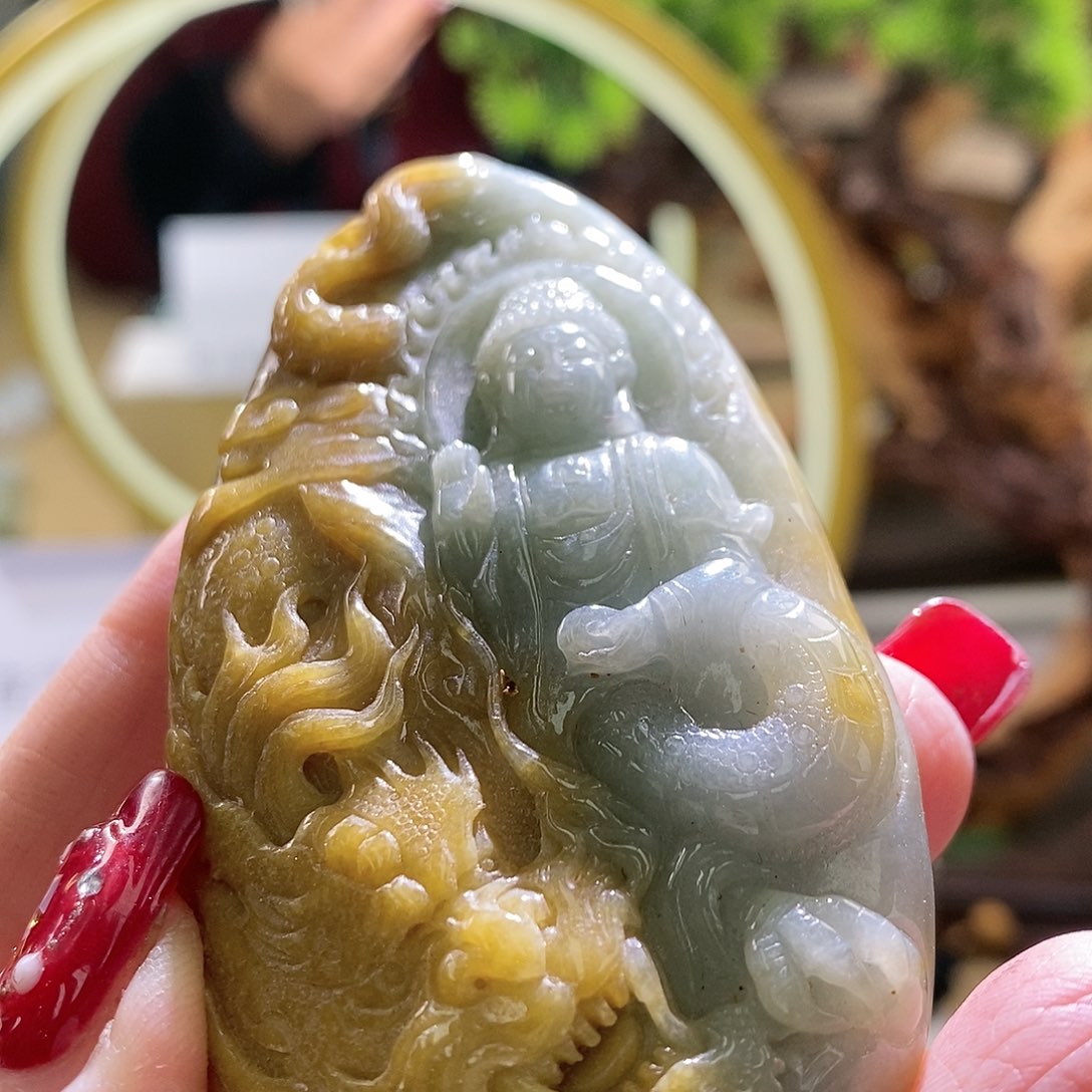 【闪购商品】翡翠颈饰未镶嵌阿咪