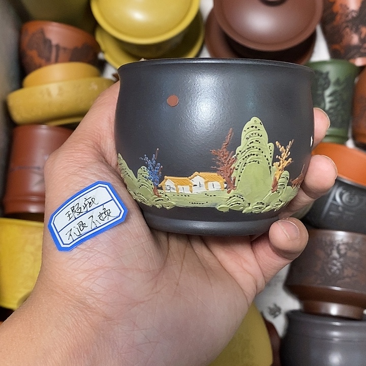 瑕疵不退不换介意勿拍