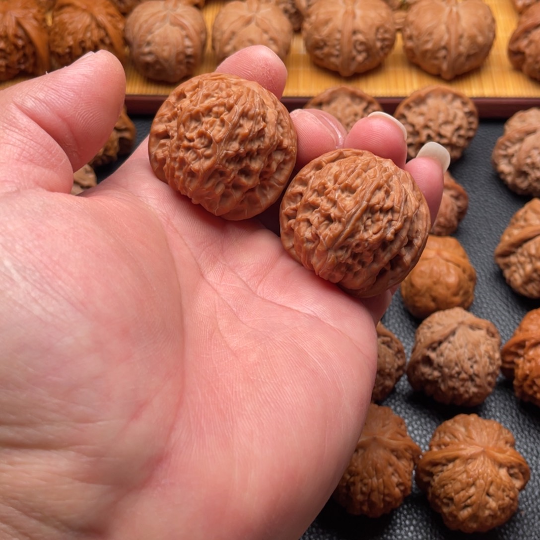 核桃山地老树红皮正磨