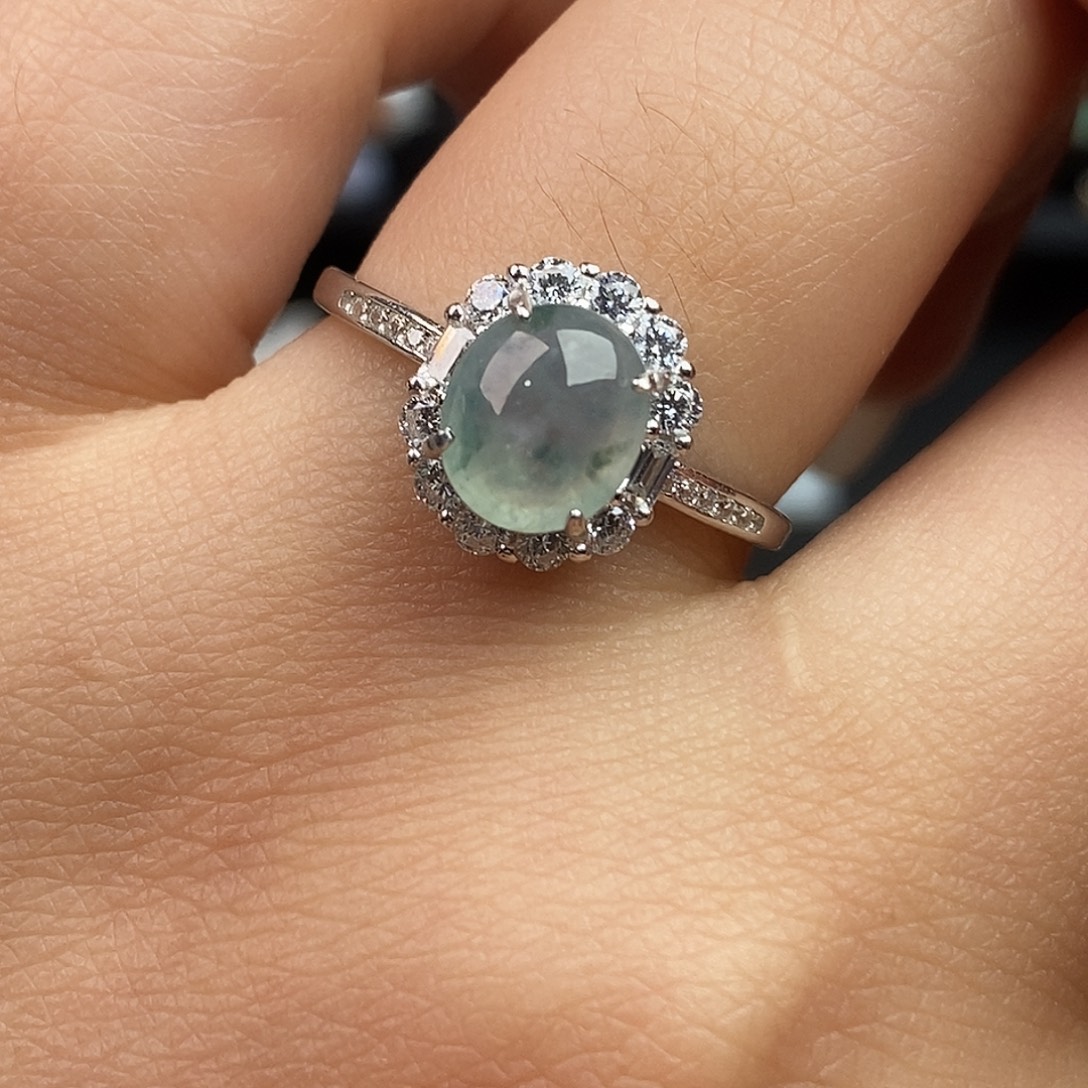 小****翡翠未镶嵌戒指翡翠