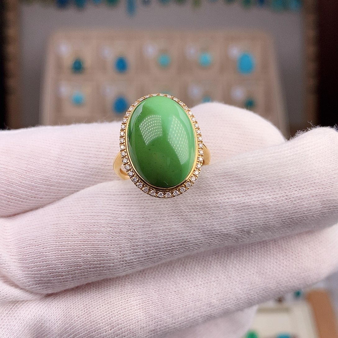 绿松石珠宝奇石18K金镶嵌