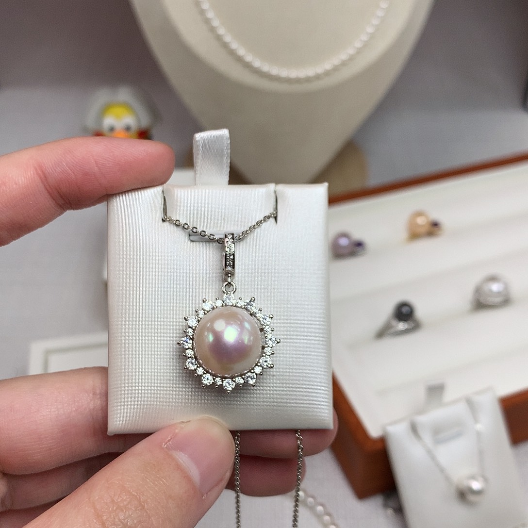 未镶嵌淡水珍珠耳饰13.5mm