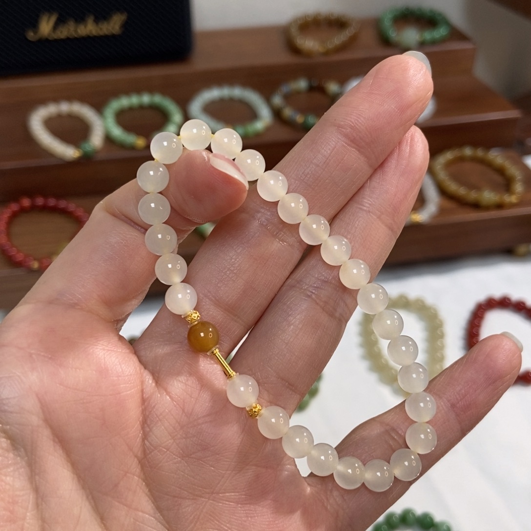 和田玉18K金镶嵌手链蜂蜜水6mm冰底