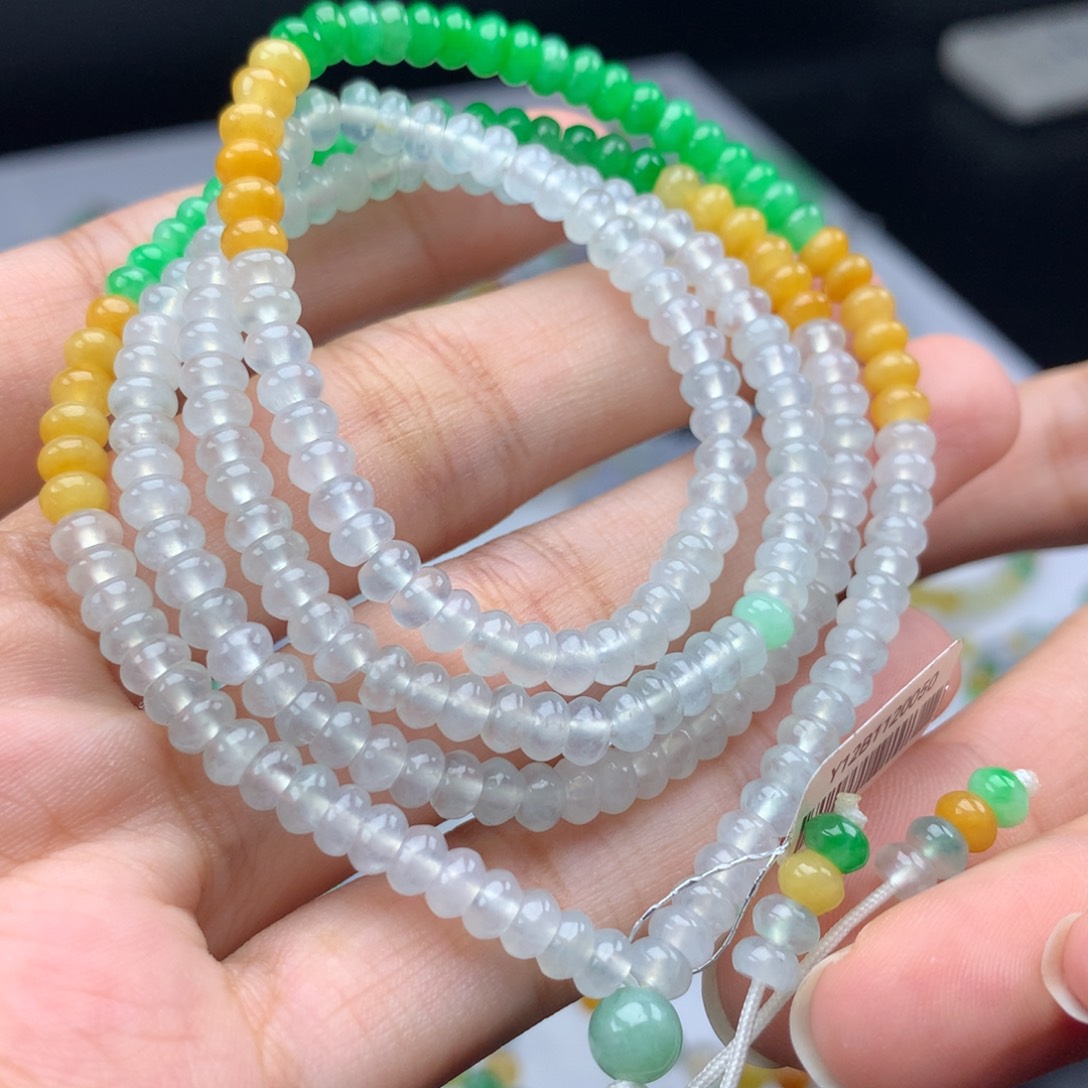 翡翠手链未镶嵌卡